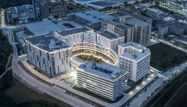 Extensive Industry Experience